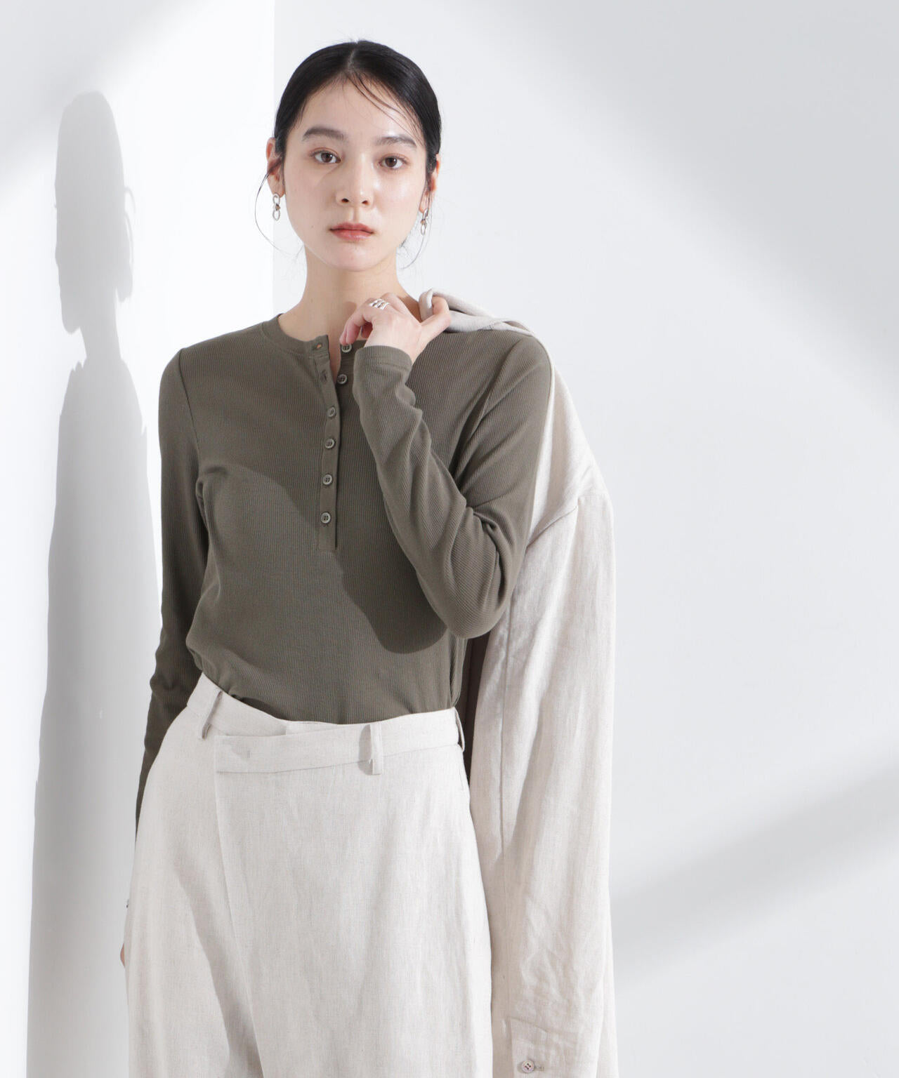 4e5dc332-aa34-5e35-8e97-80b03a2315fd_Image