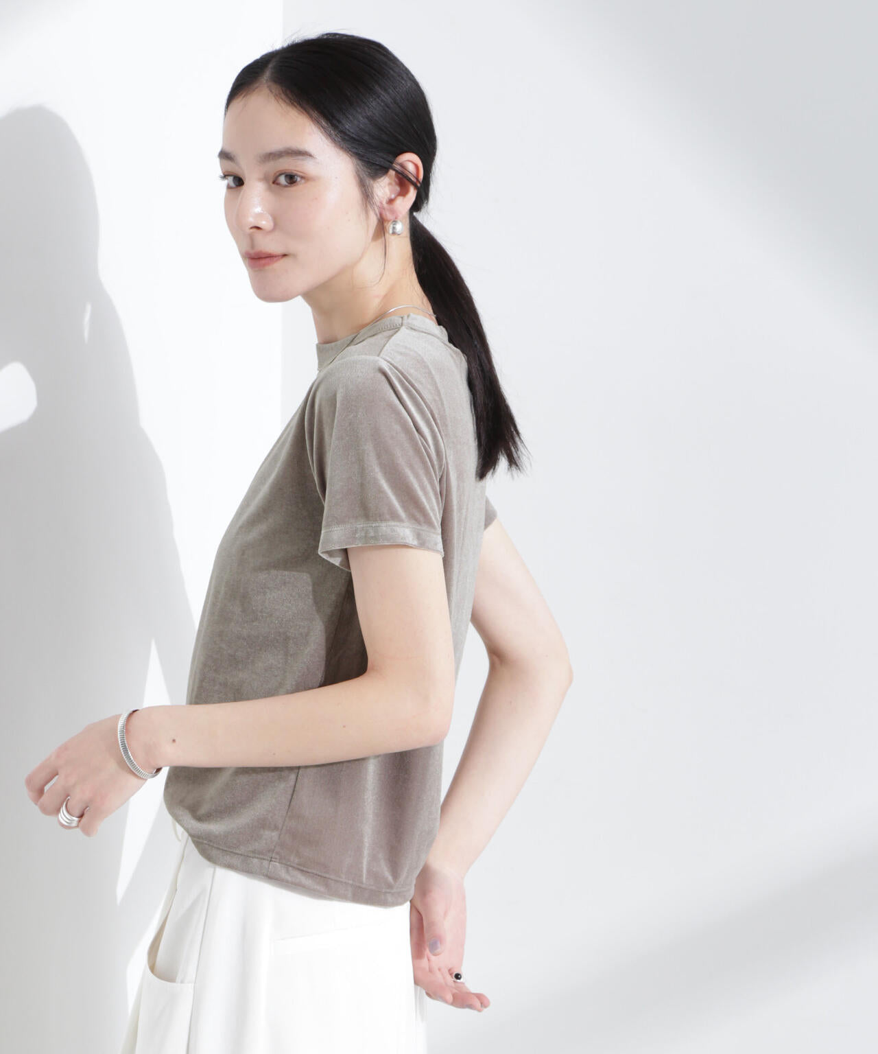 シアーベロアコンパクトTシャツ