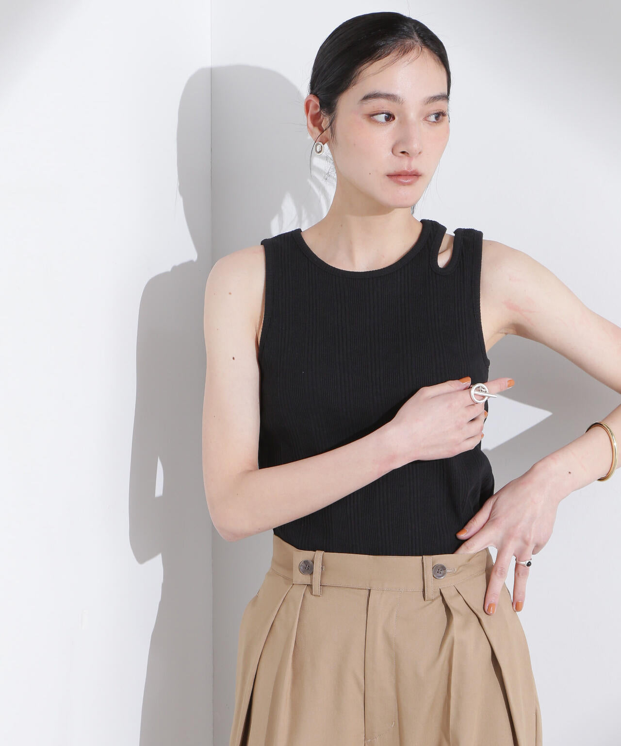 4532f5c5-13db-53a9-bd5e-ffcf106f7609_Image