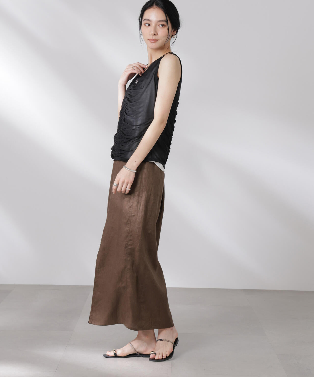 9af6bf5d-5c4f-50e0-8a42-2aa8b9eba7a6_Image