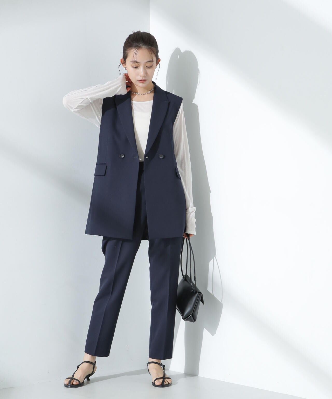 f17ae544-2723-5201-bfc5-02bf43690305_Image