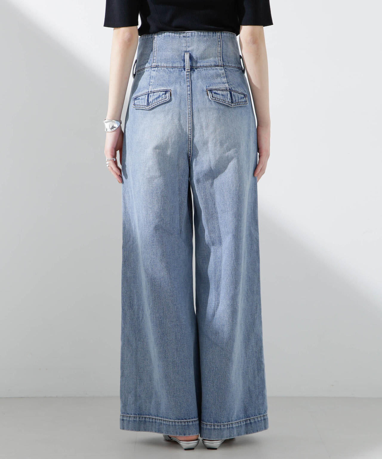 5a140afb-364e-5530-bcf5-9d614264eded_Image