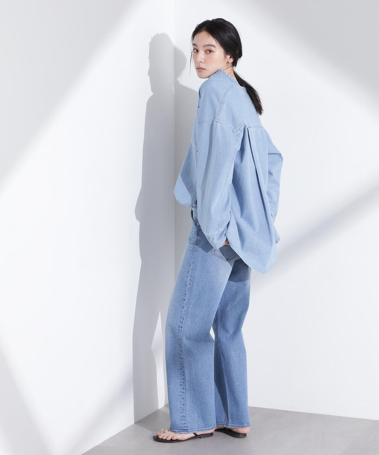 「MC」”TIMELESS WARDROBE”ストレートフィットデニム
