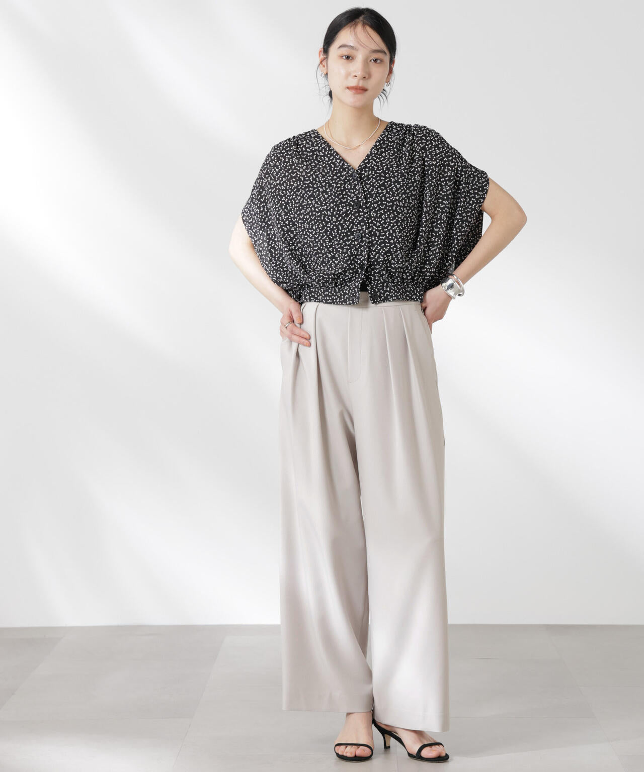 f6057c92-cf28-52a0-8029-39e28a17a2b2_Image