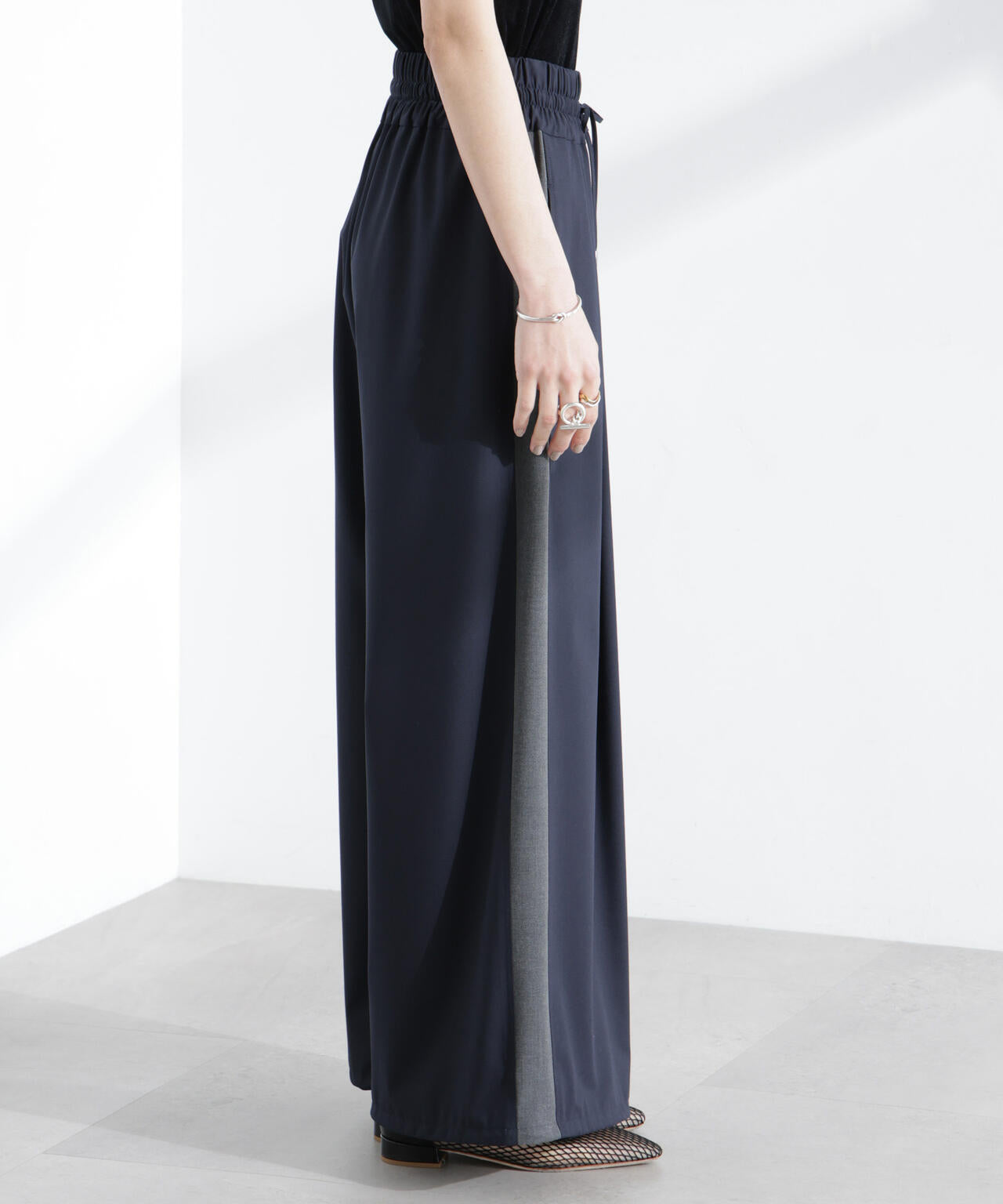 4e2472cb-8a66-559a-80bc-97c7c2b59ede_Image