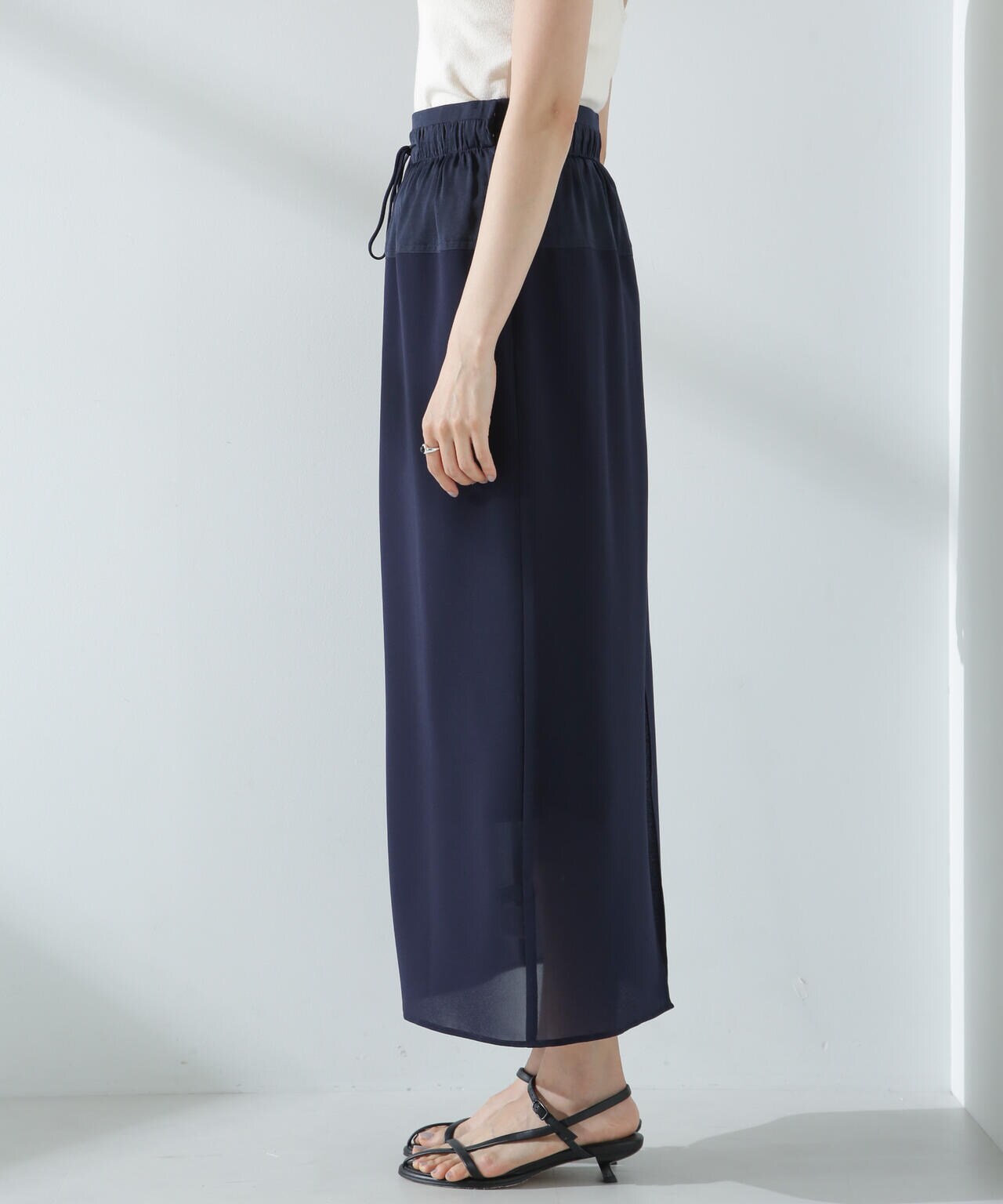 d67e1983-0567-543a-ae68-f05981fe667c_Image