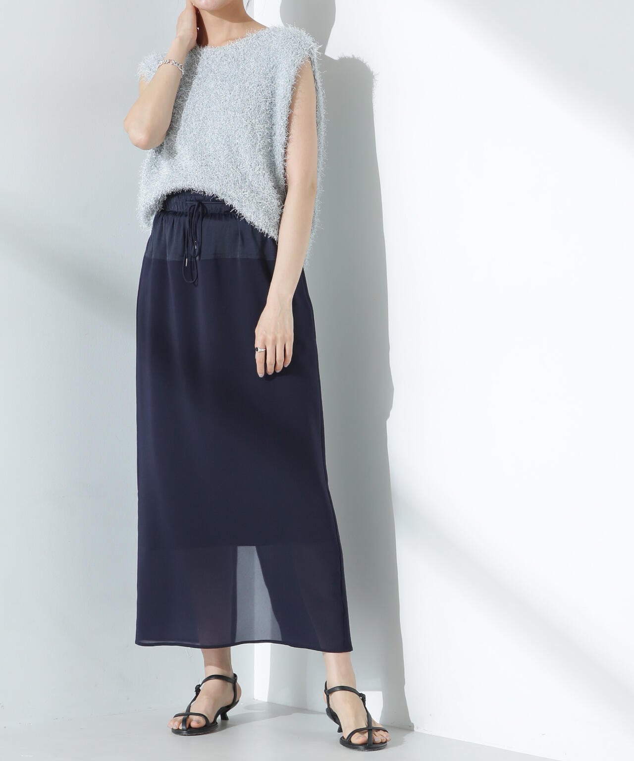 4fa12628-8aa5-5154-80aa-84d56c60ec7e_Image