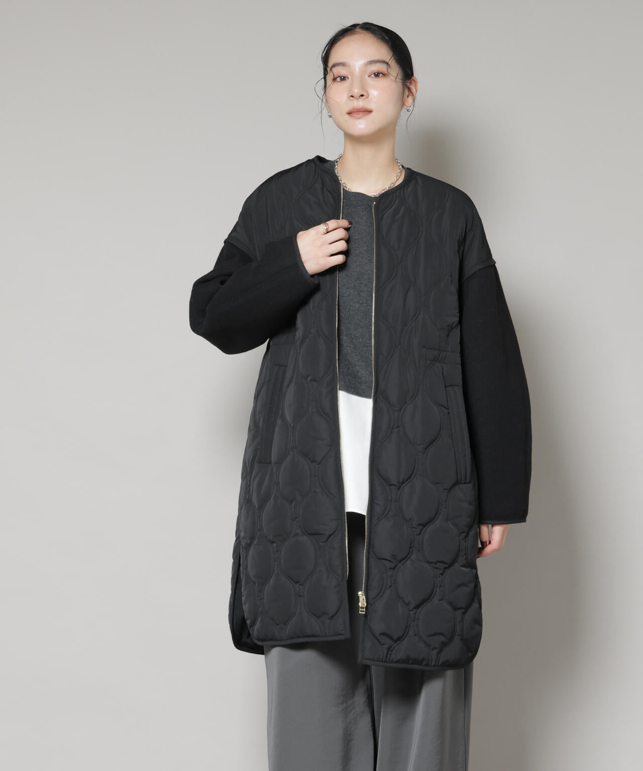 異素材コンビキルティングノーカラーコート