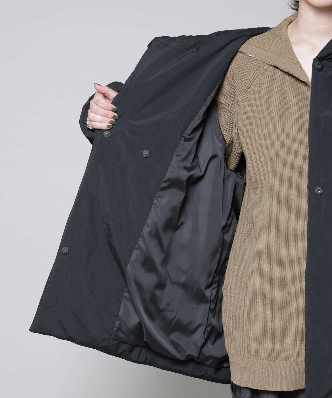 ETHERMALOFT(R)AEROGEL 中綿フードコクーンコート