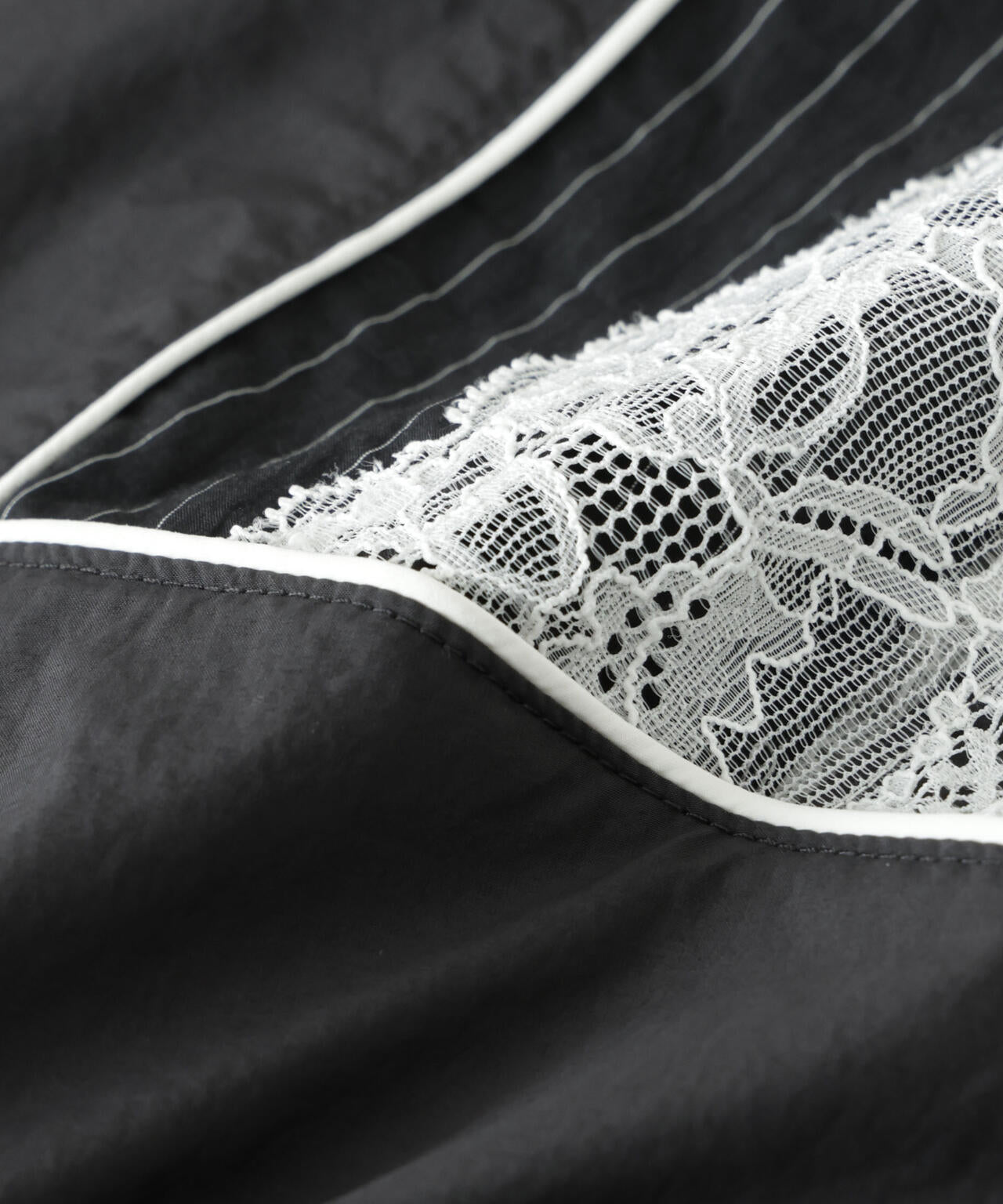 レース×ストライプ切替ナイロンブルゾン