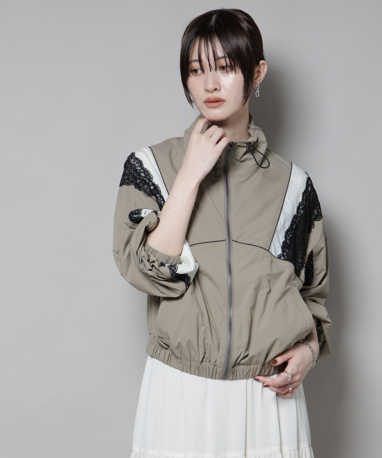 レース×ストライプ切替ナイロンブルゾン