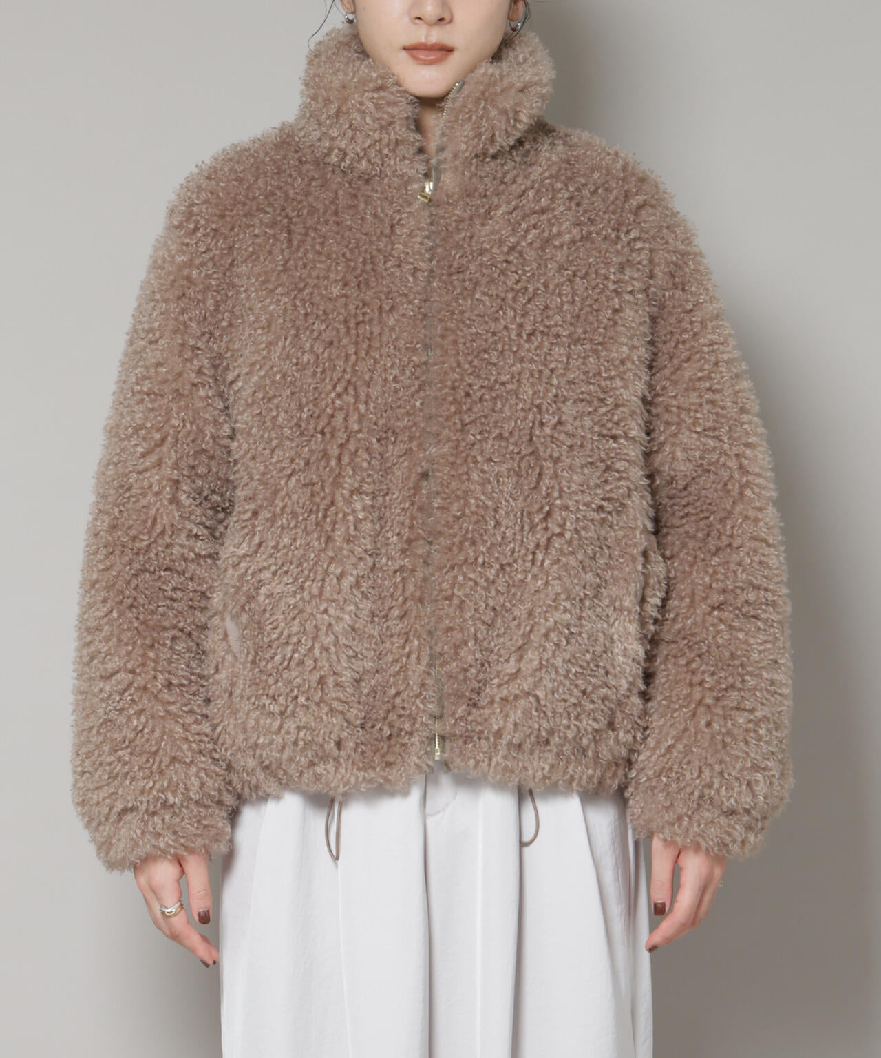 カーリーファースタンドブルゾン