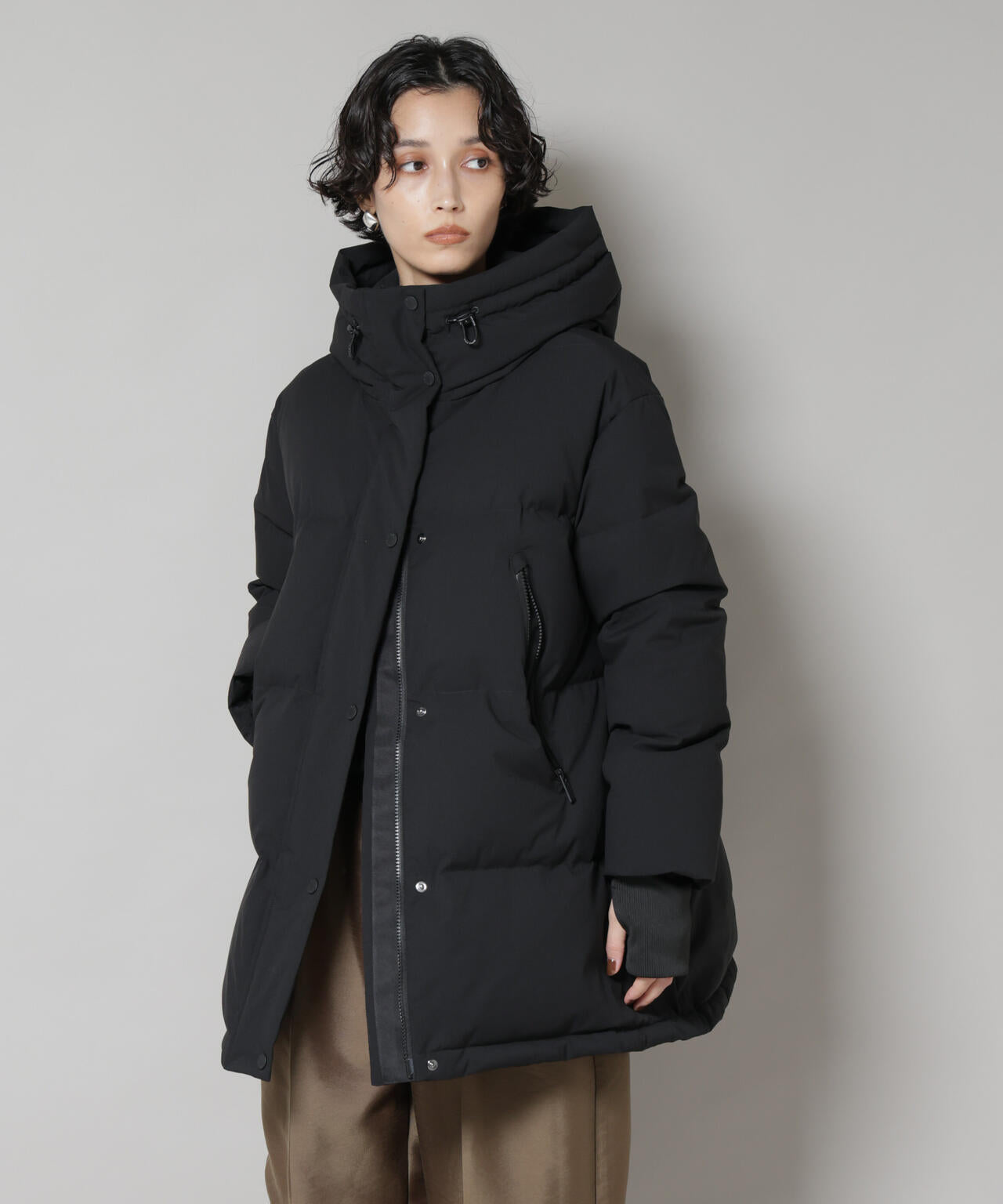 「西川ダウン(R)」ソロテックスAラインダウン