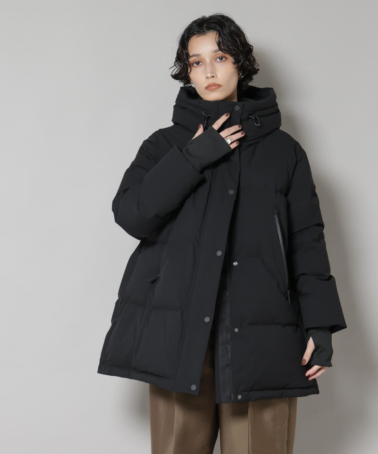 「西川ダウン(R)」ソロテックスAラインダウン