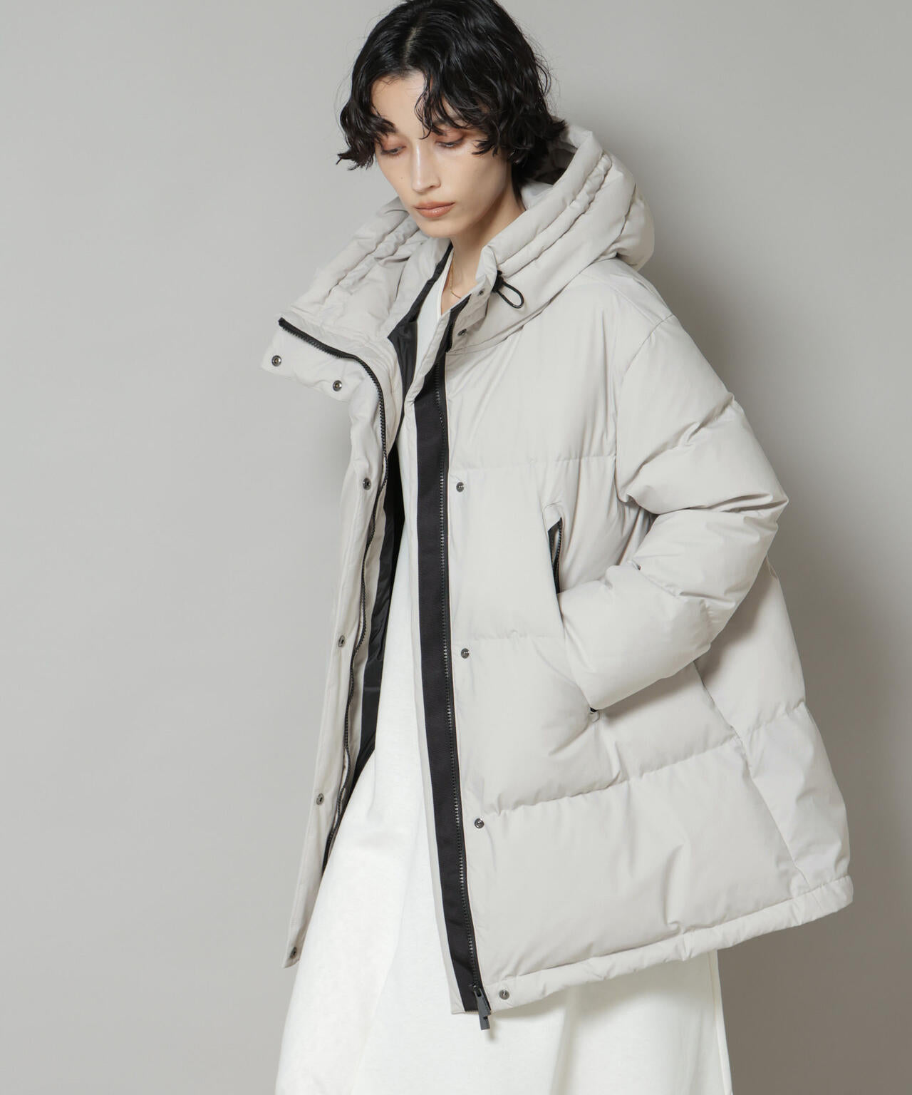 「西川ダウン(R)」ソロテックスAラインダウン