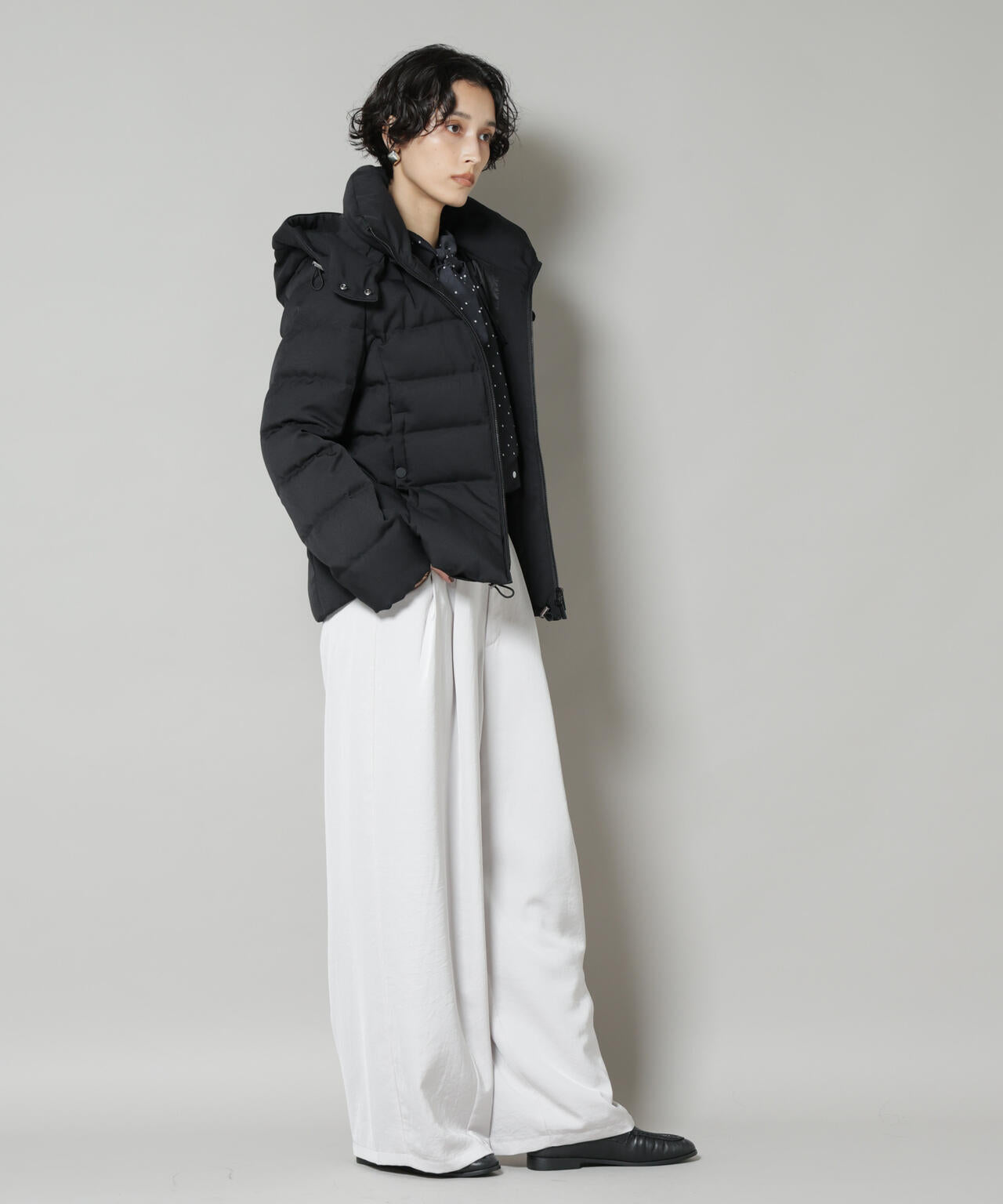 「西川ダウン(R)」サージショートダウン