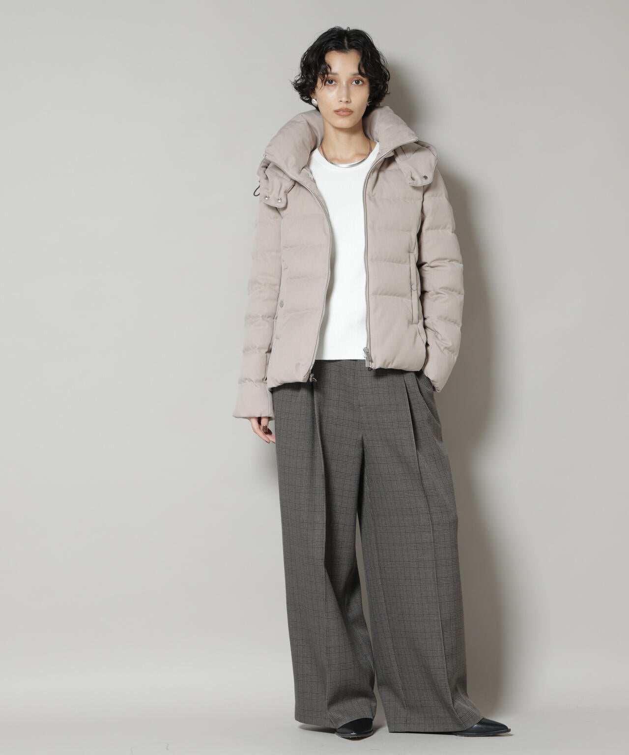 「西川ダウン(R)」サージショートダウン