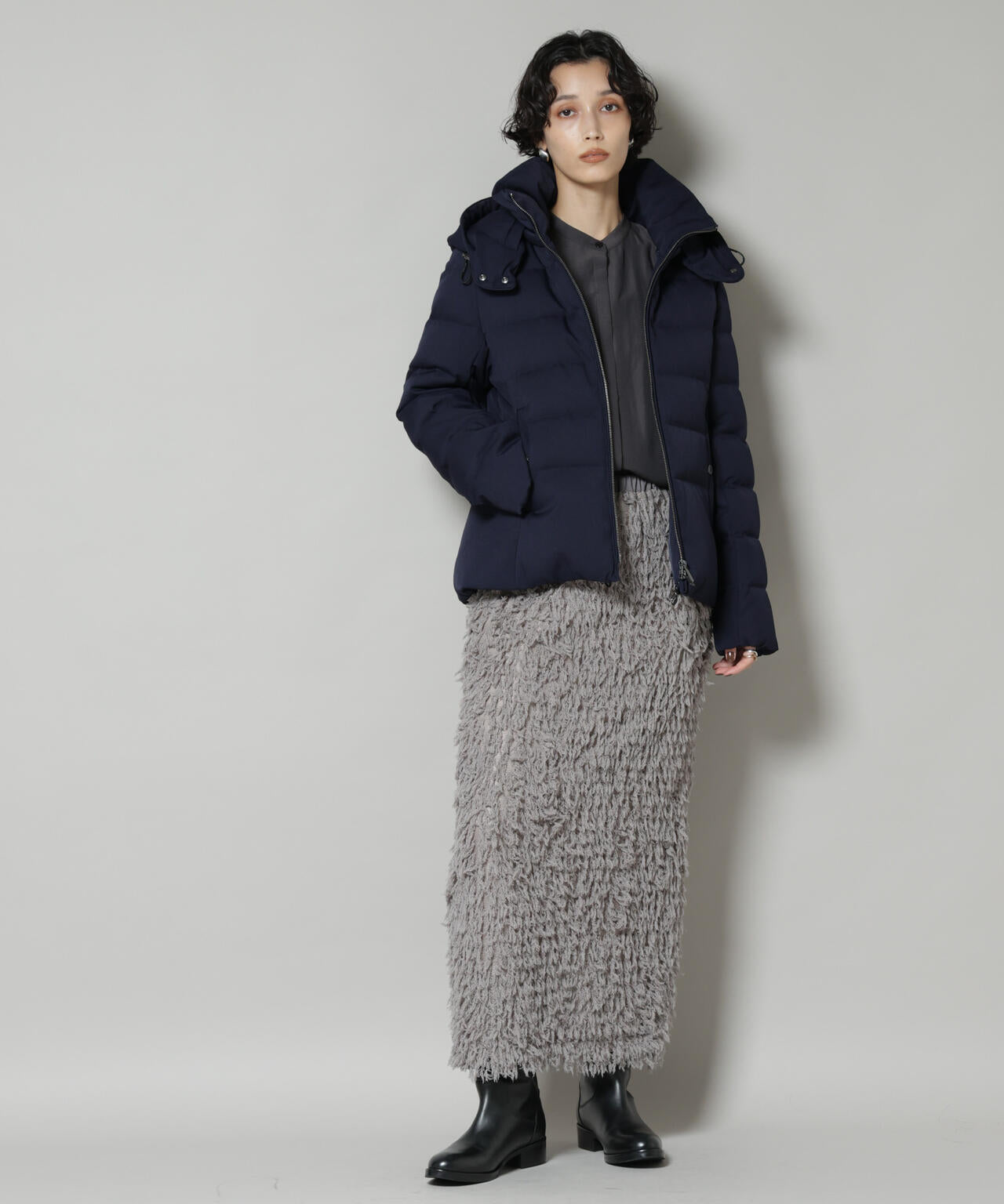 「西川ダウン(R)」サージショートダウン