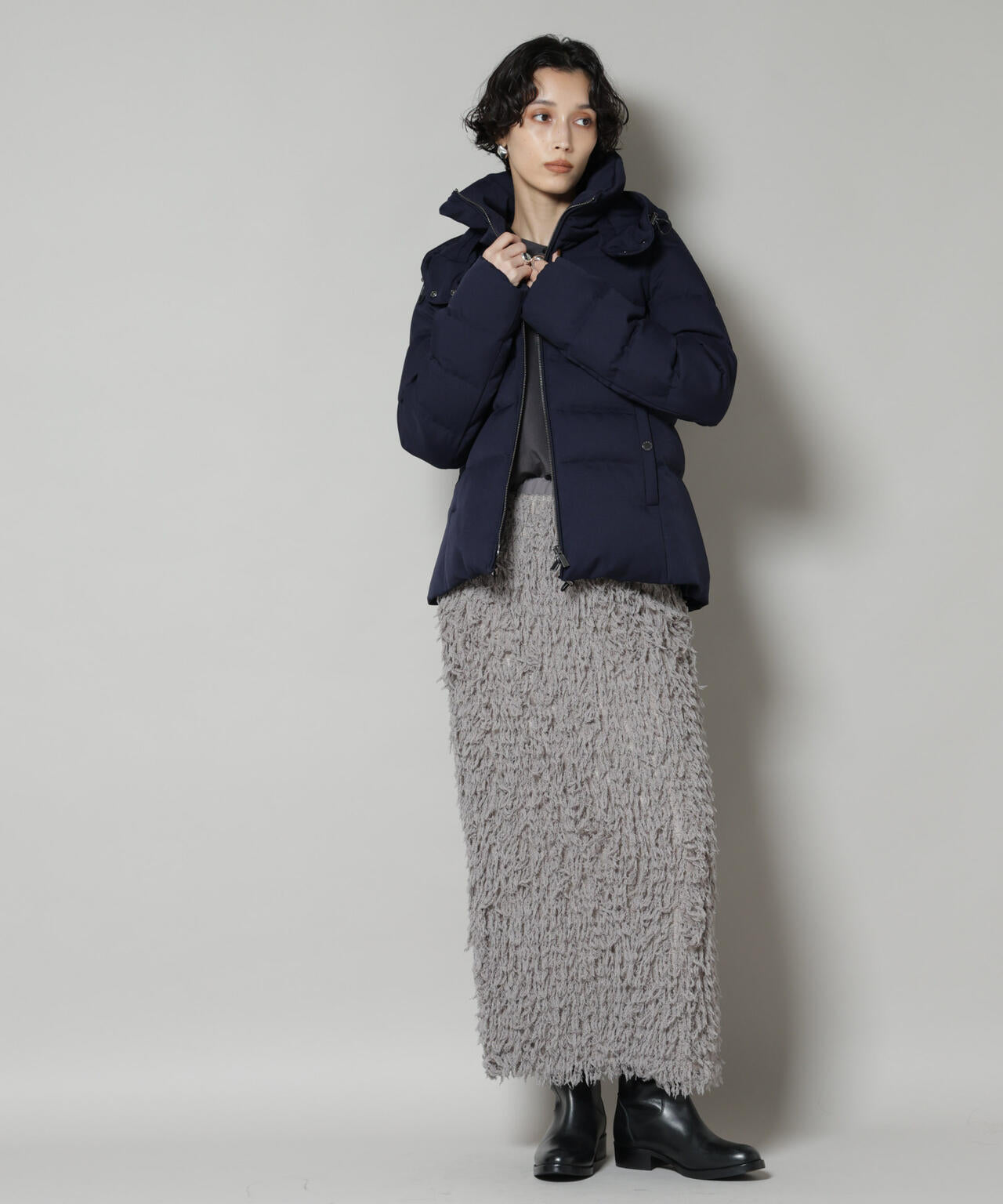 「西川ダウン(R)」サージショートダウン