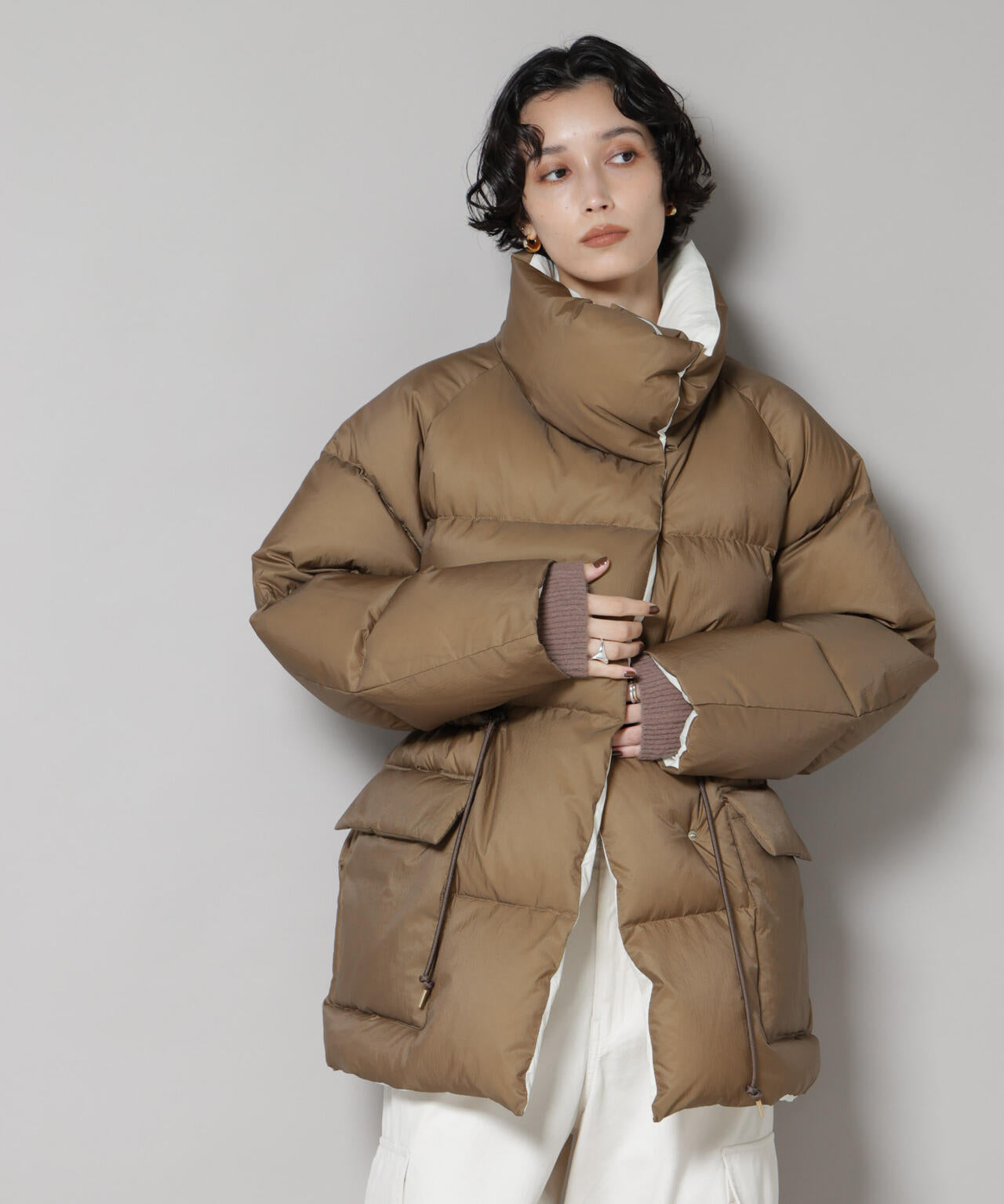 「西川ダウン(R)」バイカラーボリュームダウン