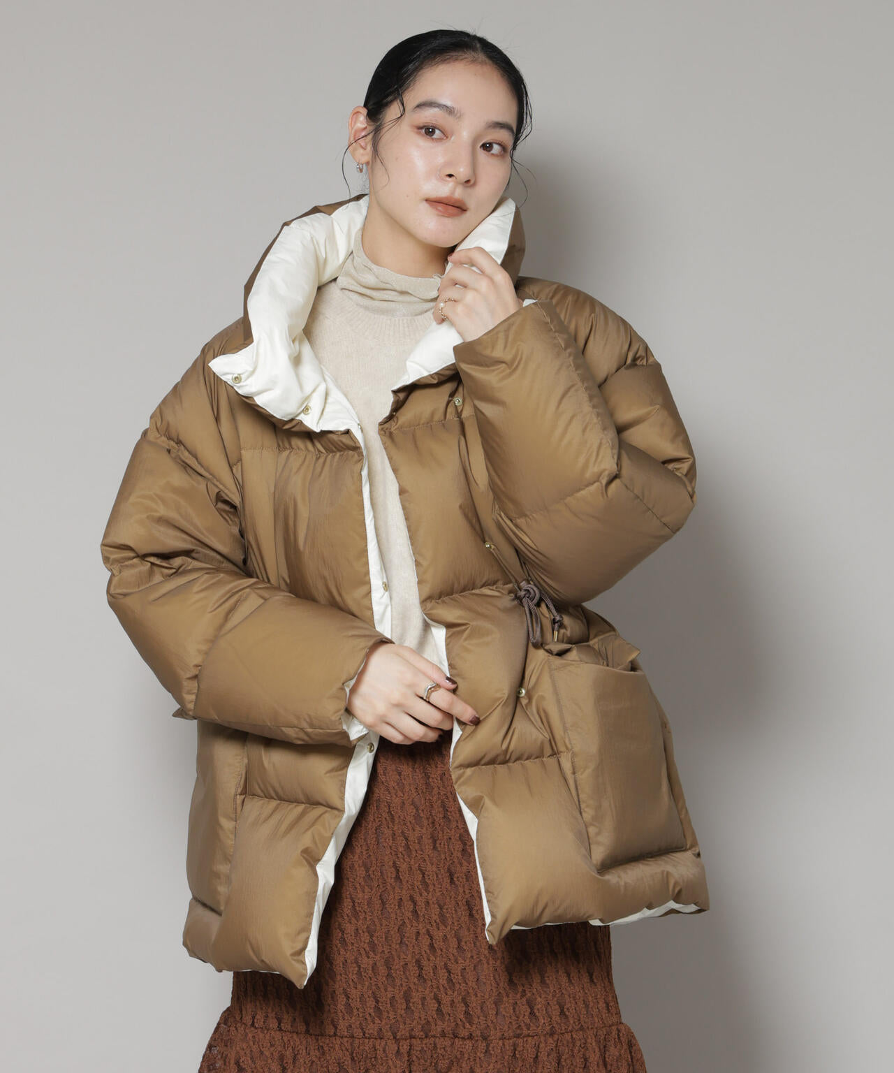 「西川ダウン(R)」バイカラーボリュームダウン