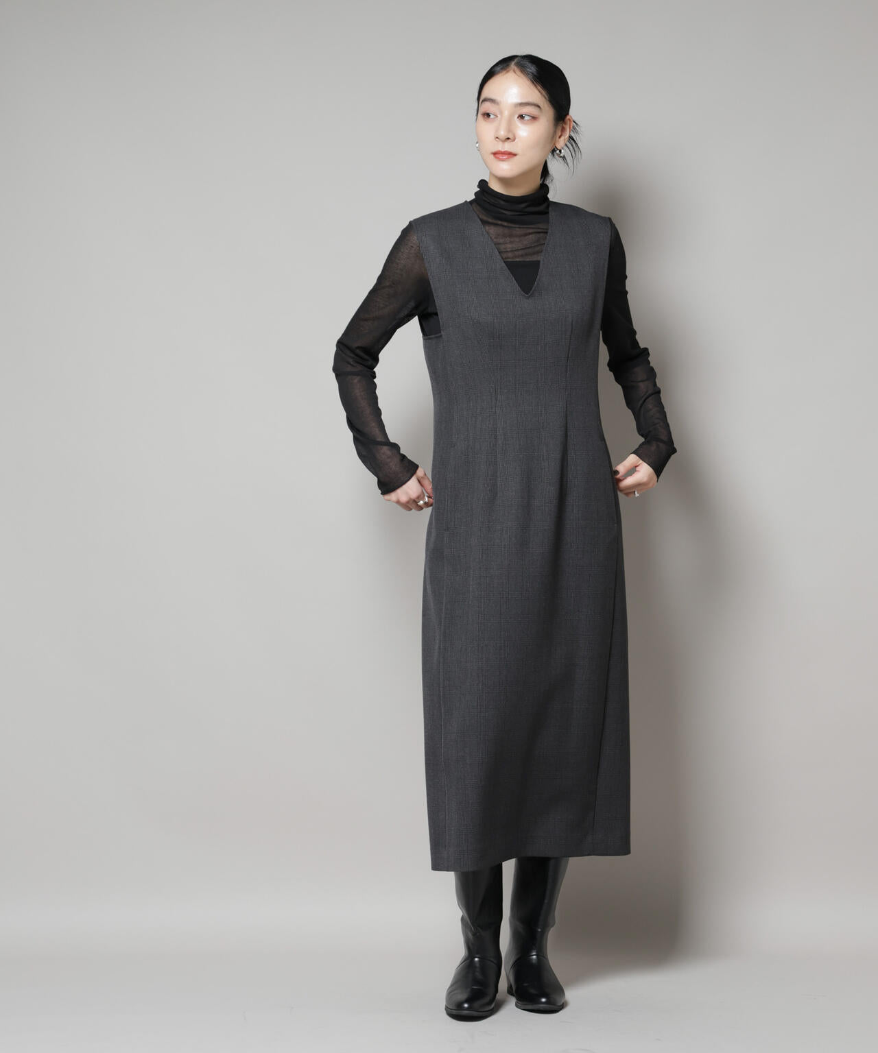 ストレッチサージチェックVネックワンピース(セットアップ可)