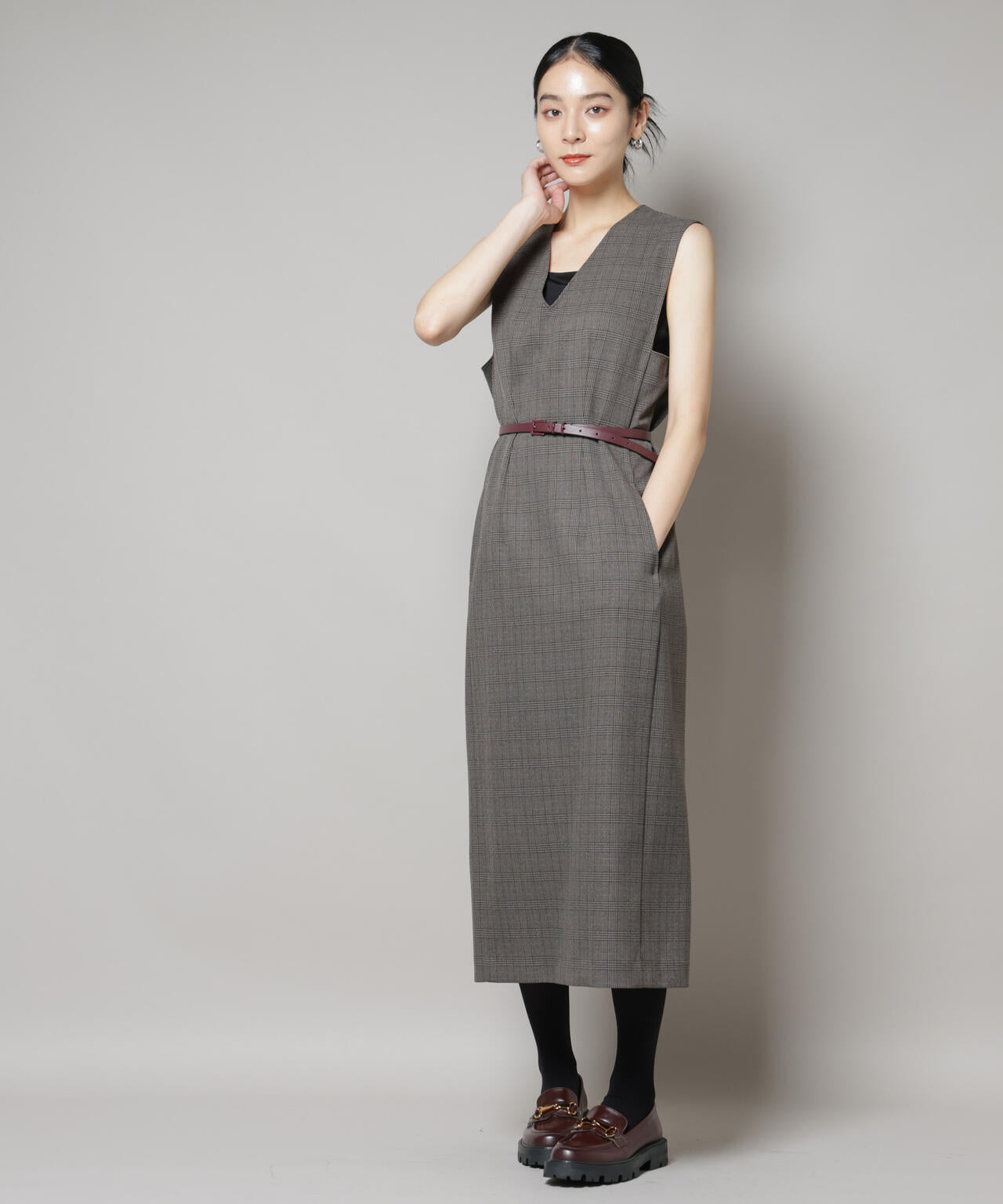 ストレッチサージチェックVネックワンピース(セットアップ可)