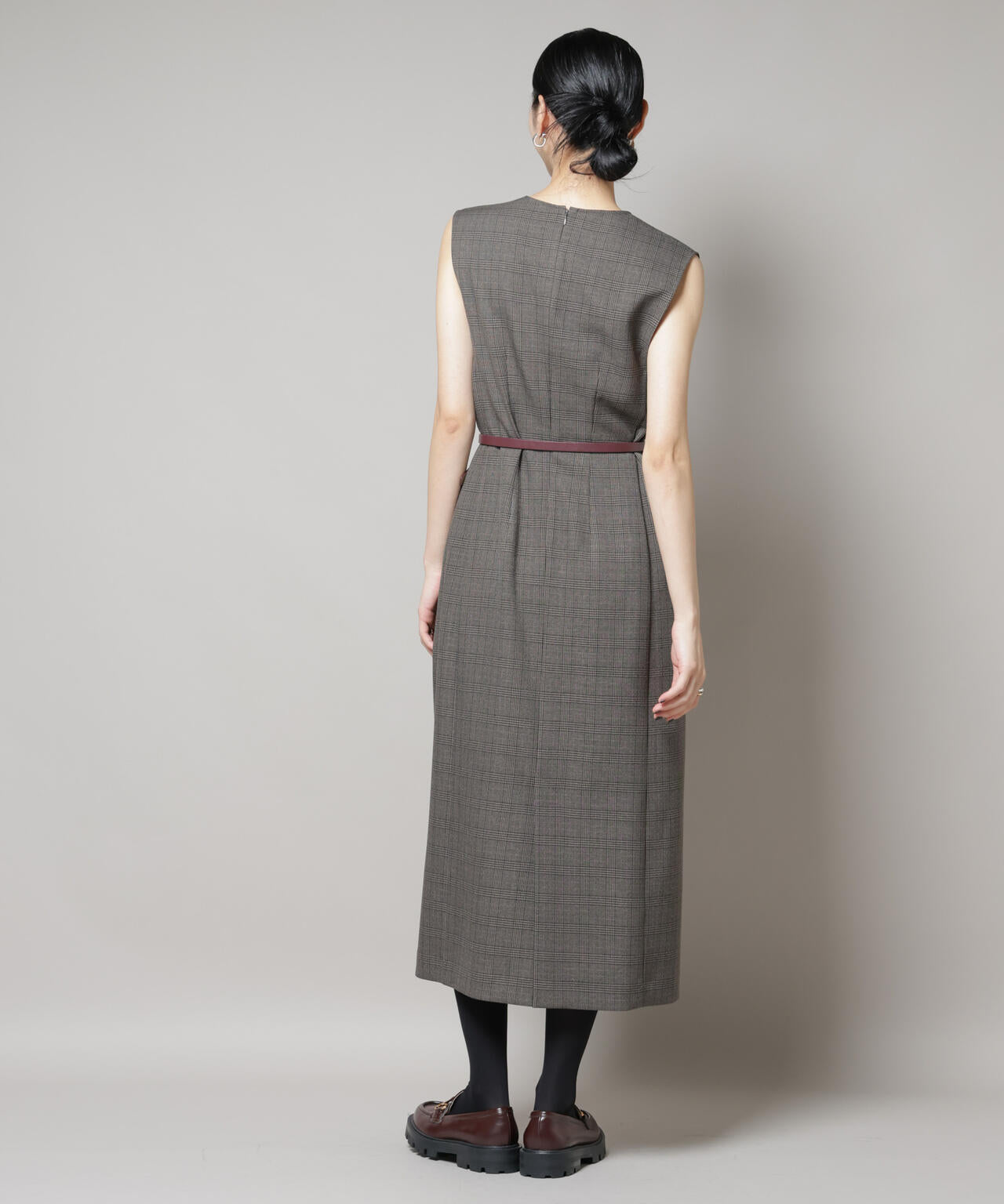 ストレッチサージチェックVネックワンピース(セットアップ可)