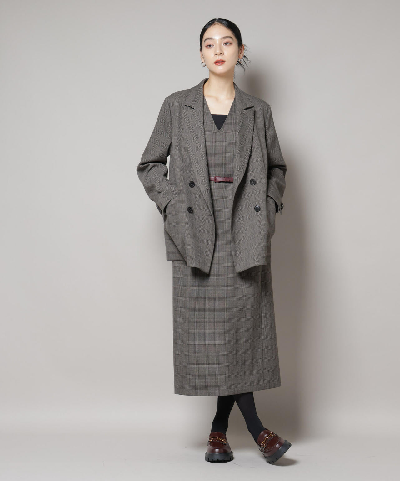 ストレッチサージチェックVネックワンピース(セットアップ可)