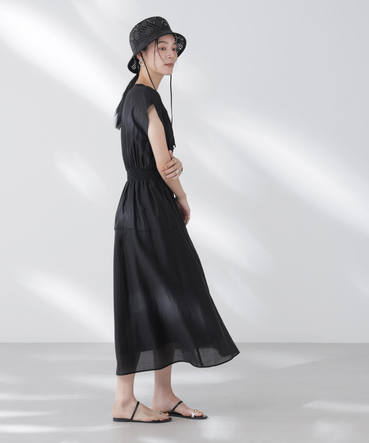 シアーサテンウエストシャーリングワンピース