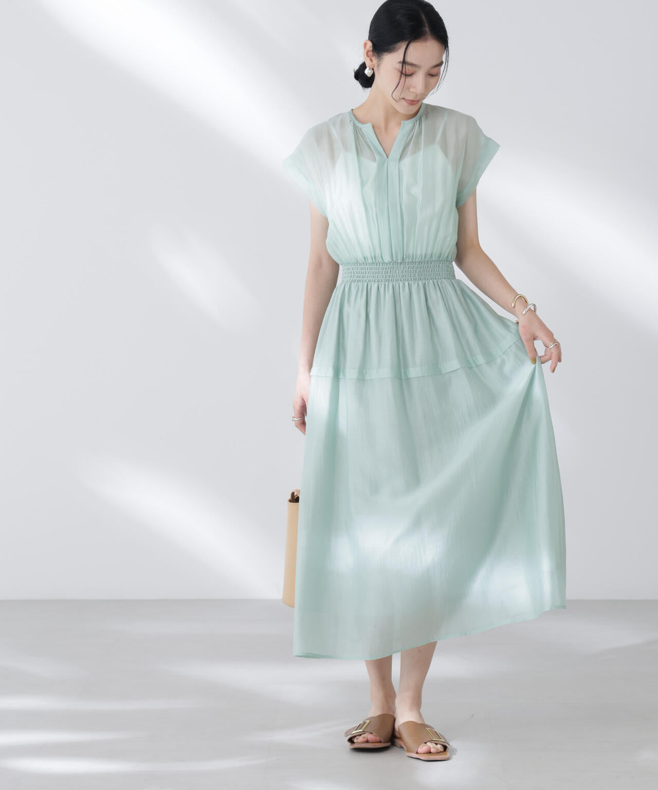 シアーサテンウエストシャーリングワンピース