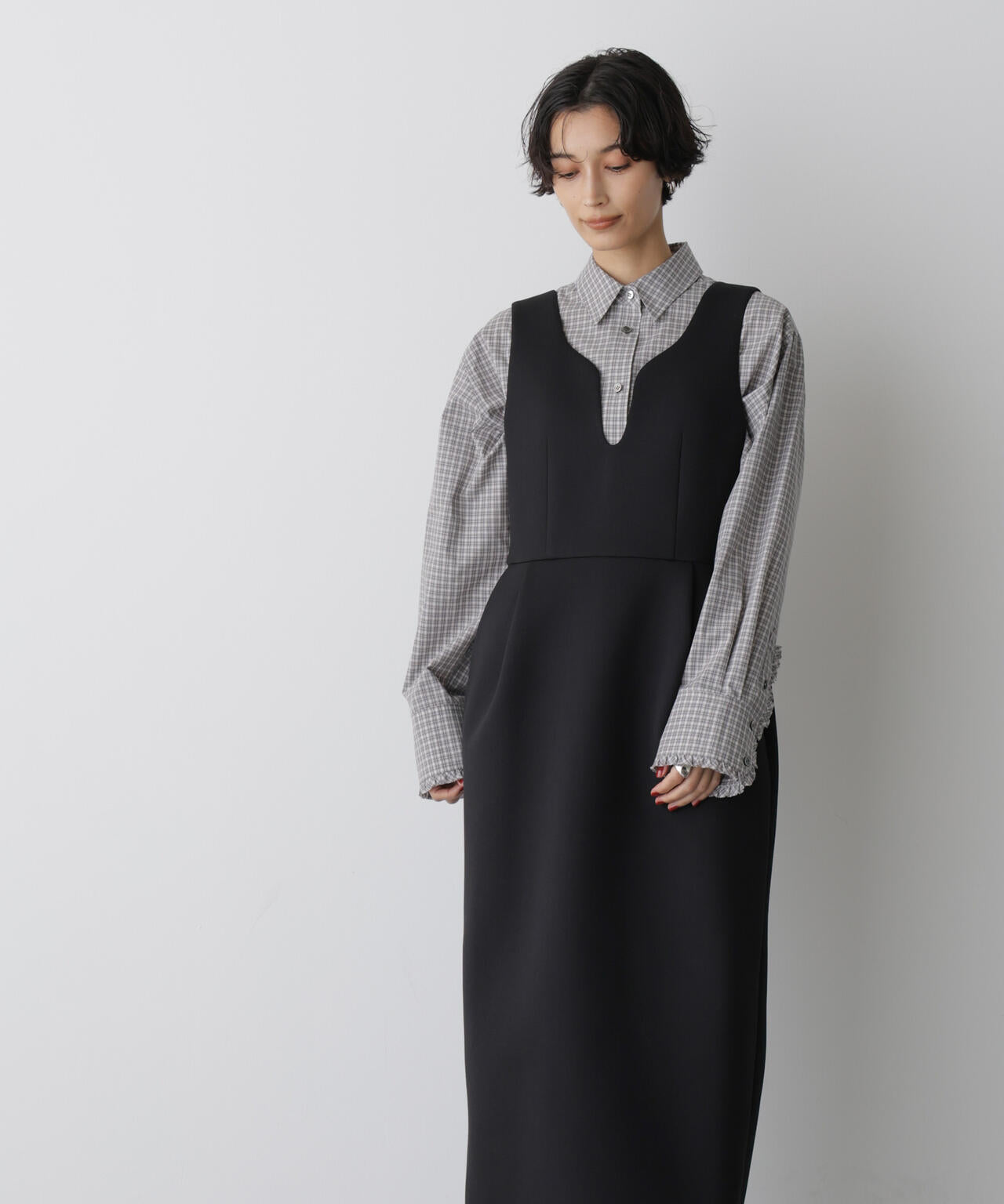 「STEVELOUR」ダンボールボトルドレス