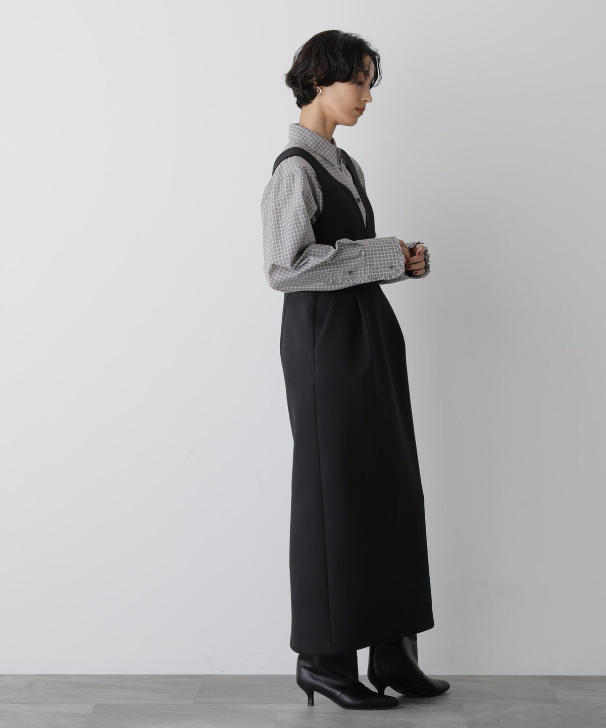 「STEVELOUR」ダンボールボトルドレス