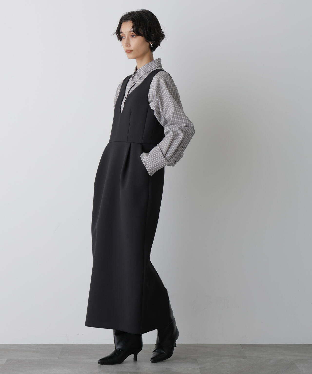 「STEVELOUR」ダンボールボトルドレス