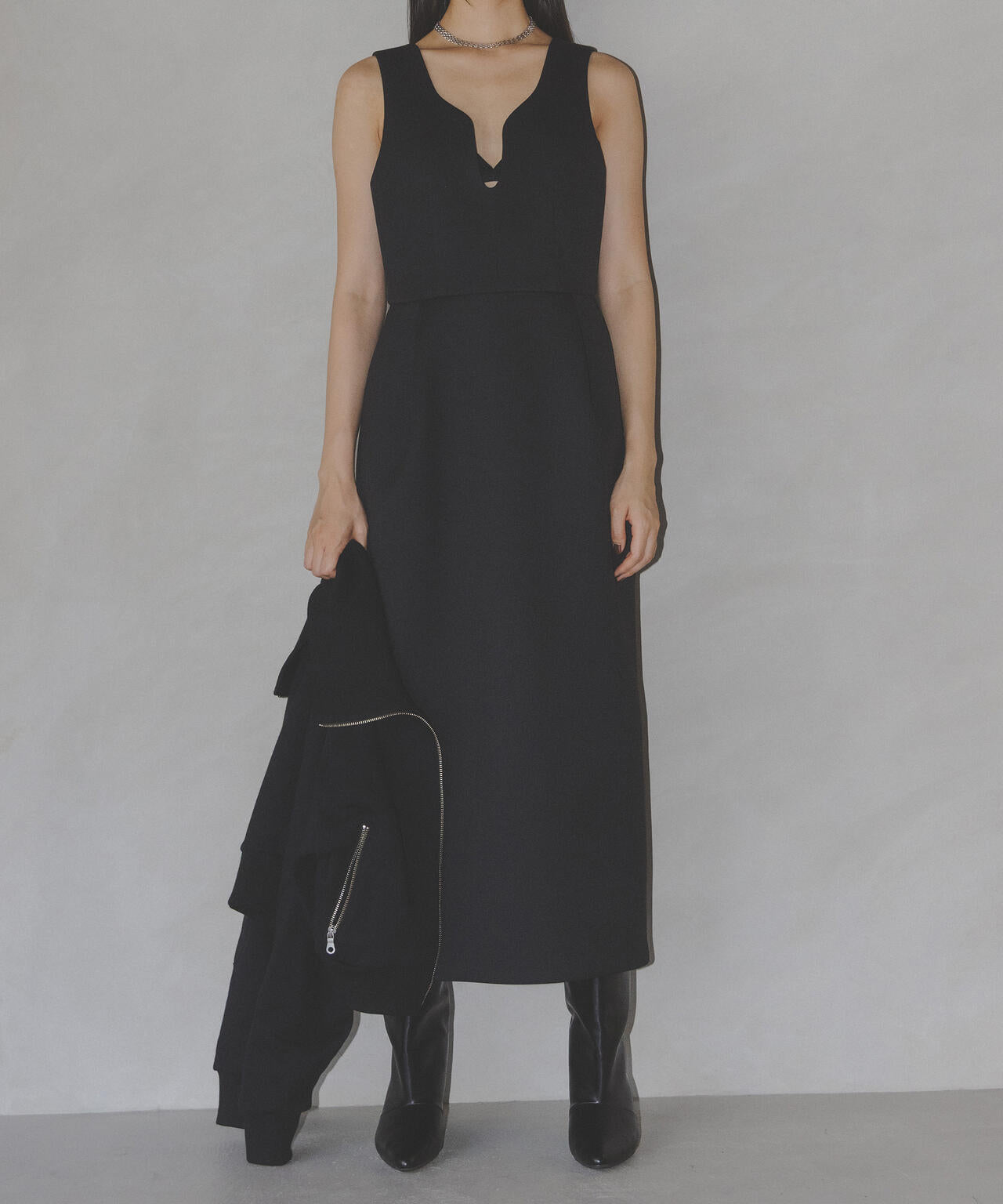 「STEVELOUR」ダンボールボトルドレス