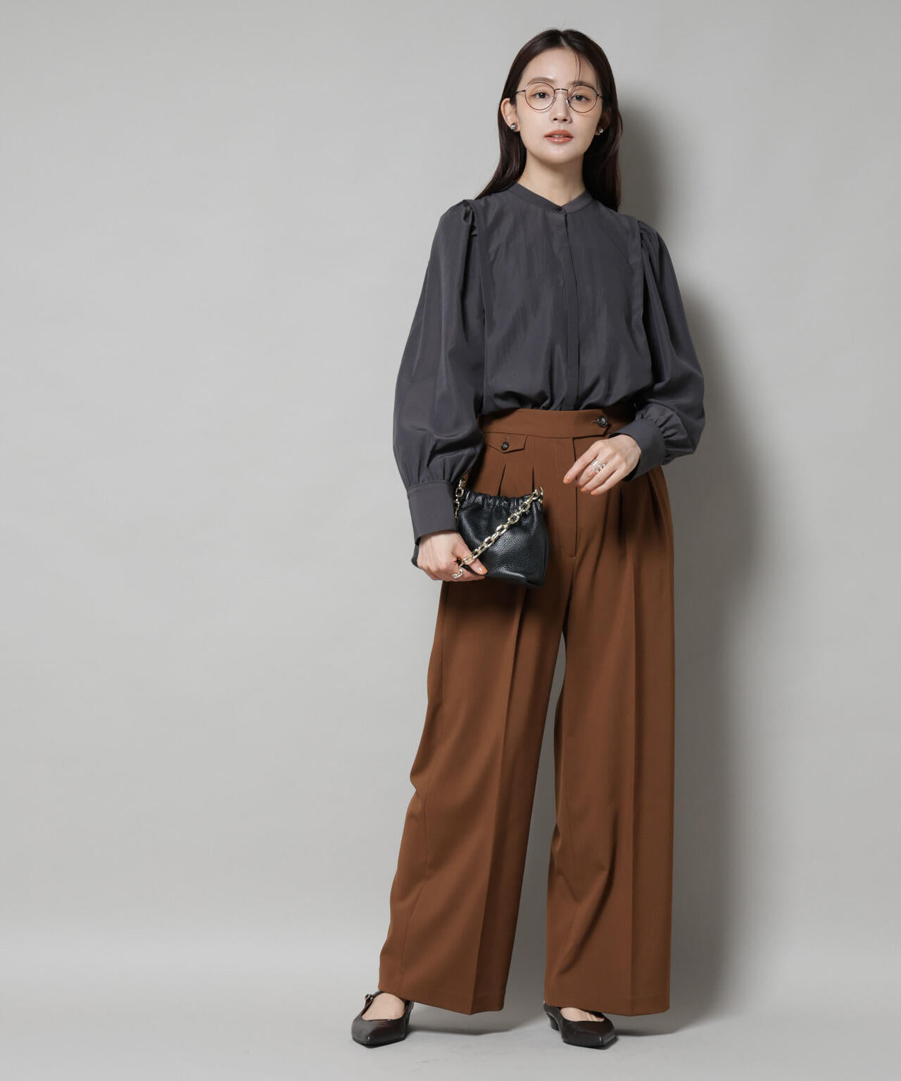 ショルダーギャザーブラウス