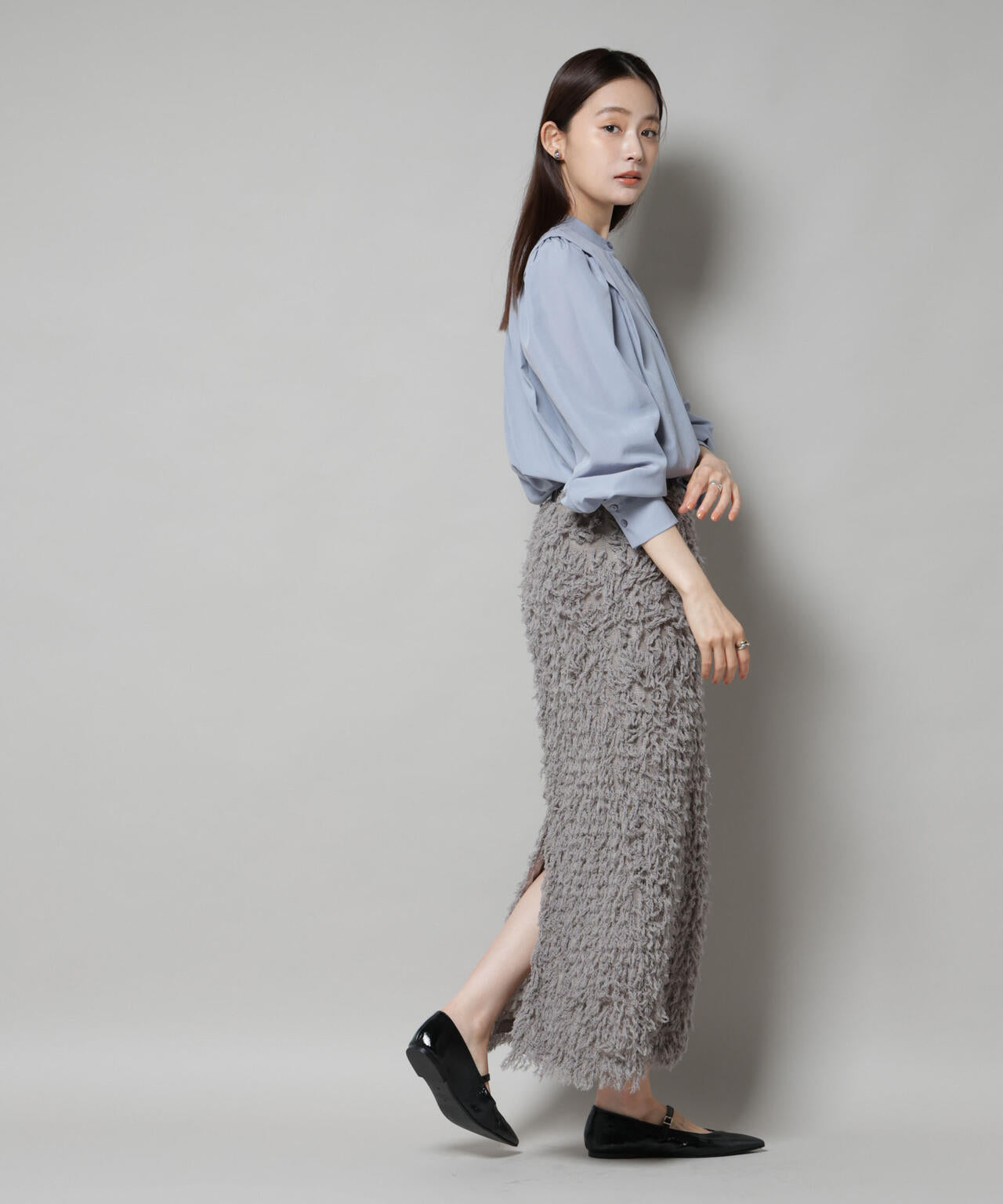 ショルダーギャザーブラウス