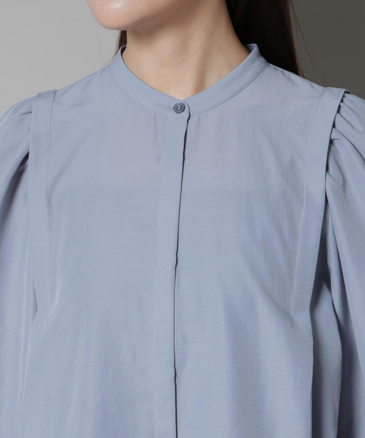 ショルダーギャザーブラウス