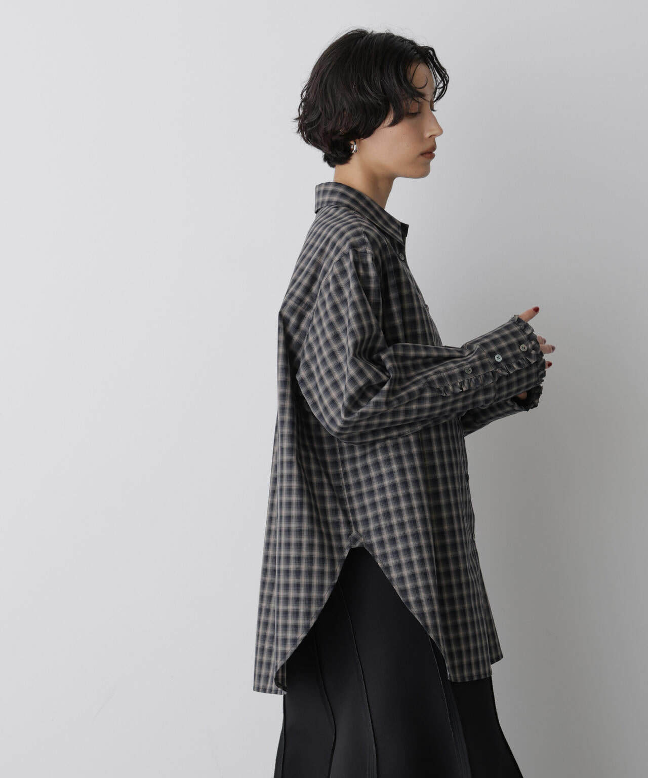 「STEVELOUR」モダンプレッピーシャツ