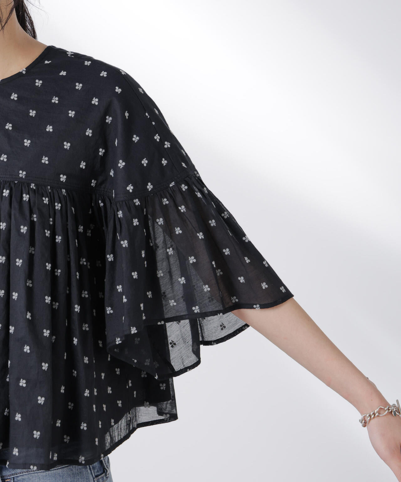 made in india コットンフロッキーフラワーブラウス