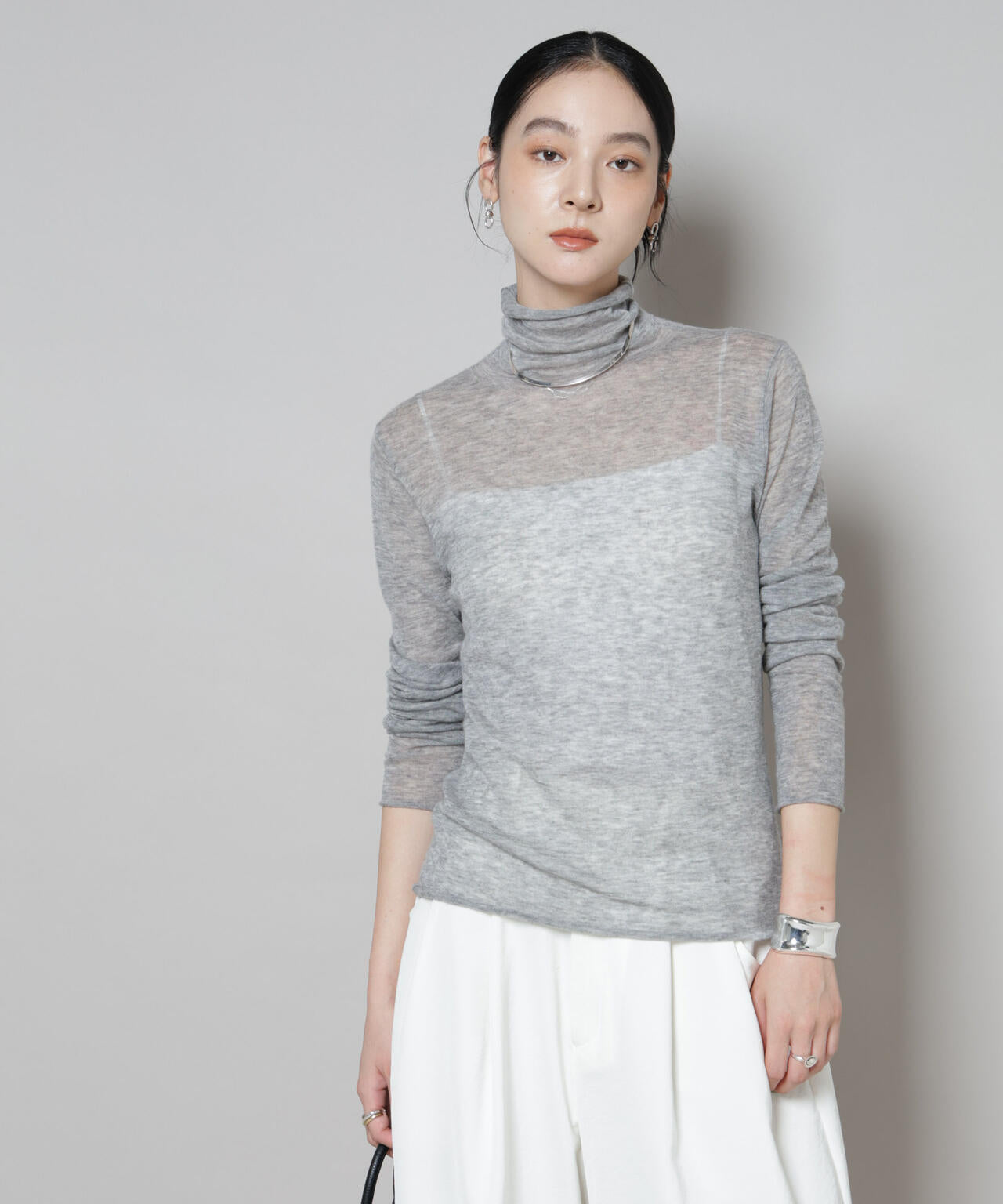 スイビウールタートルネックニットプルオーバー