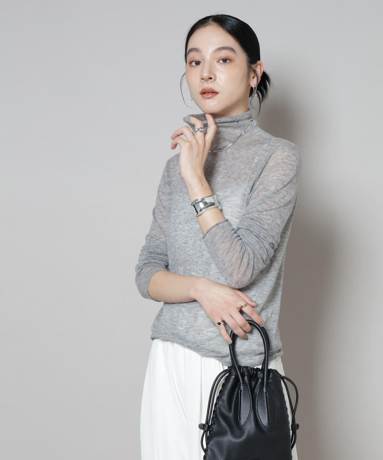 スイビウールタートルネックニットプルオーバー