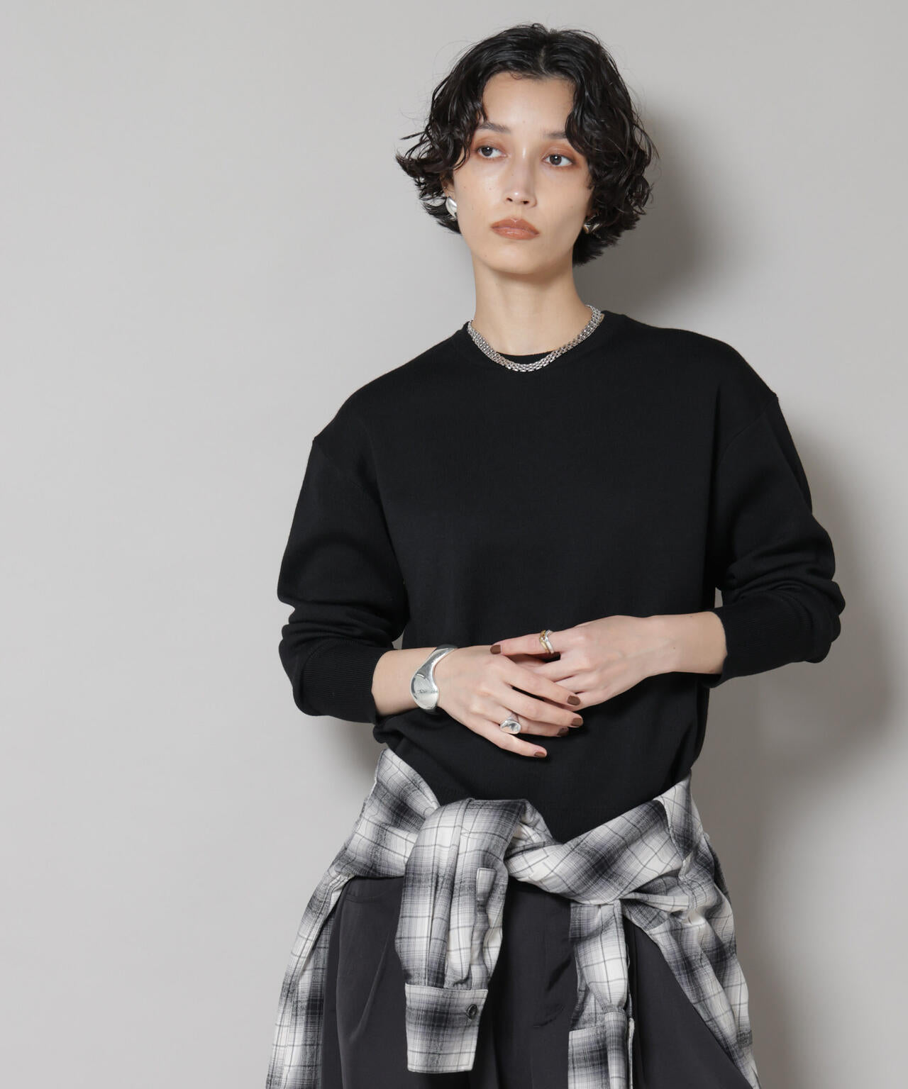 毛玉レスニットスムースクルーネックプルオーバー