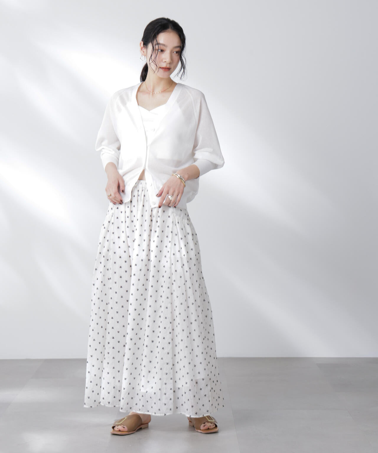 コットンスパークシアーVネックカーディガン