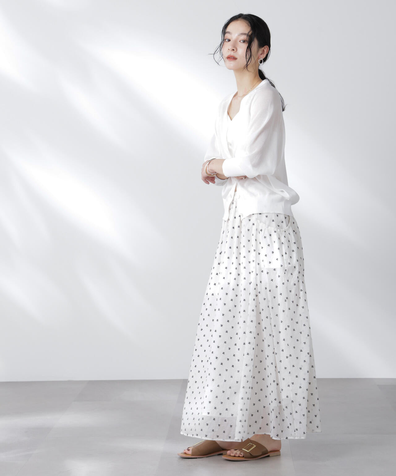 コットンスパークシアーVネックカーディガン