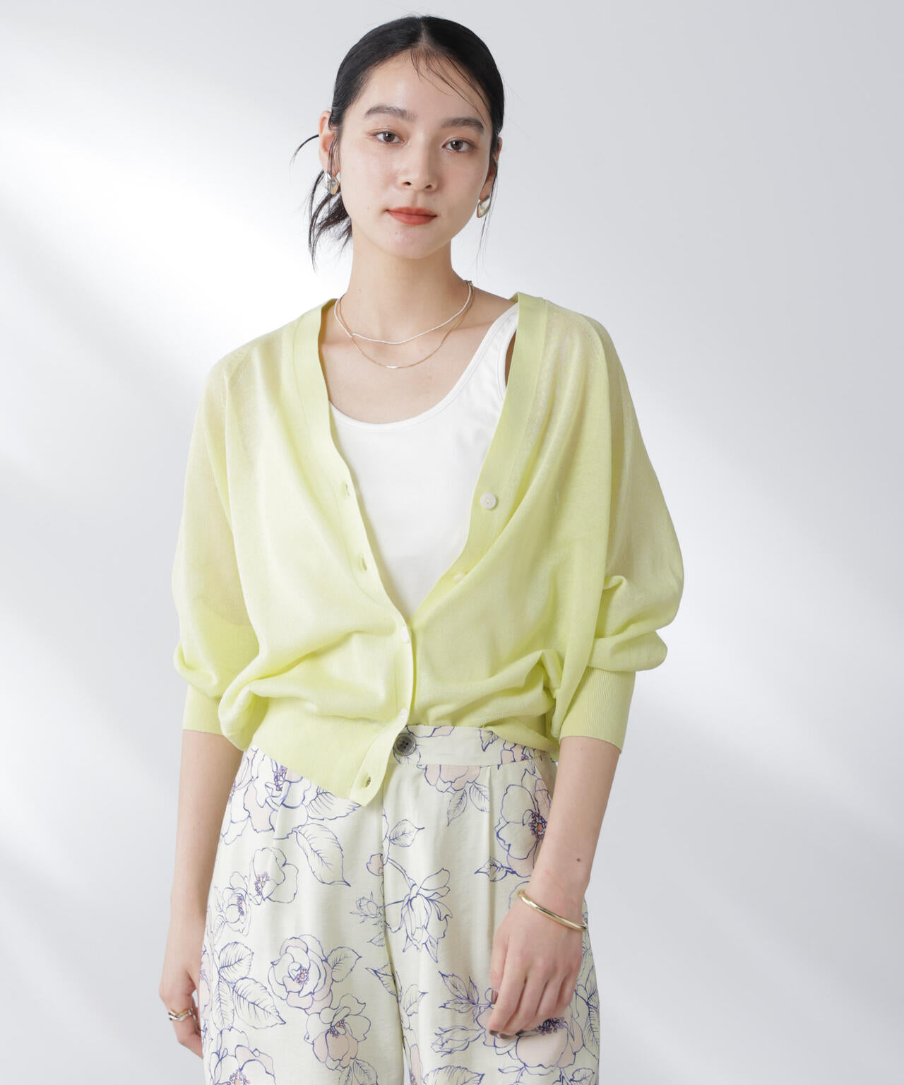 コットンスパークシアーVネックカーディガン