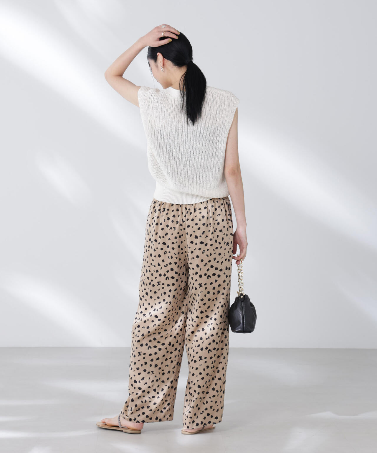 ペーパーヤーン畦ニットベスト