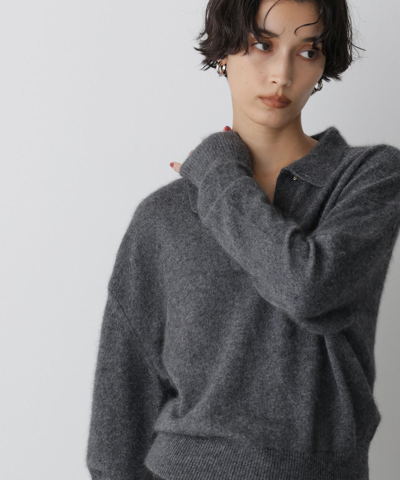 「STEVELOUR」スキッパーポロ衿ソフトタッチニット