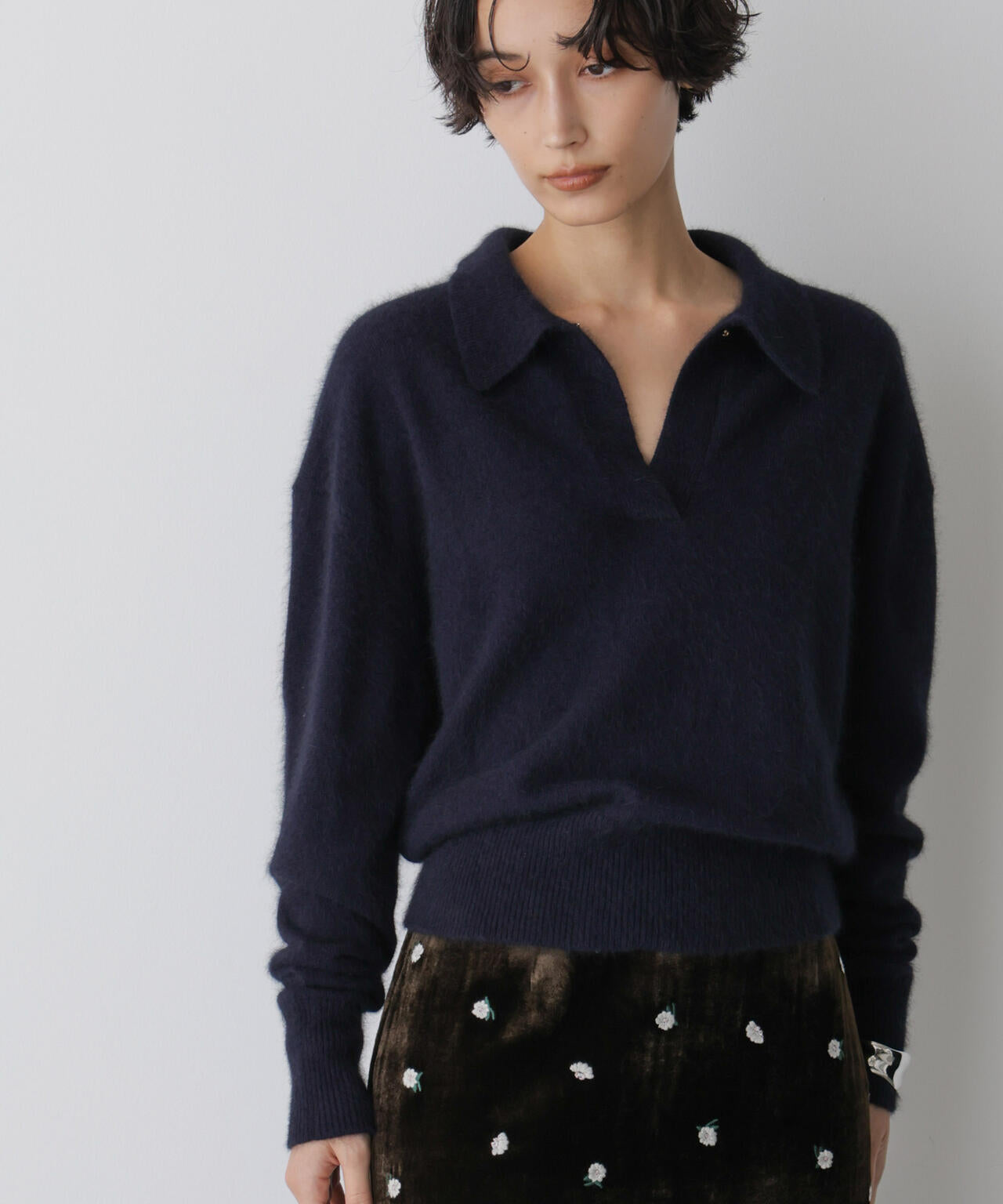 「STEVELOUR」スキッパーポロ衿ソフトタッチニット