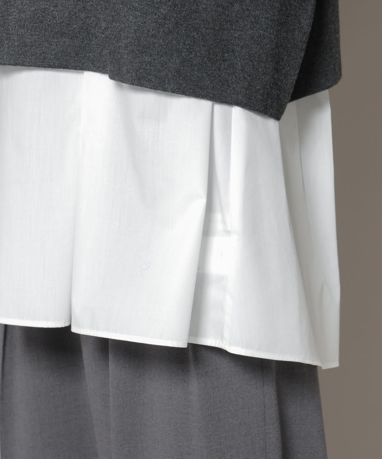 ダブルジャガードニット×タックブラウス ペプラムセット